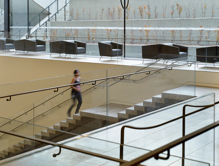 Dossier de presse | 907-01 - Communiqué de presse | Art Gallery of Ontario, The Weston Family Learning Centre - Hariri Pontarini Architects - Architecture institutionnelle - Crédit photo : Tom Arban