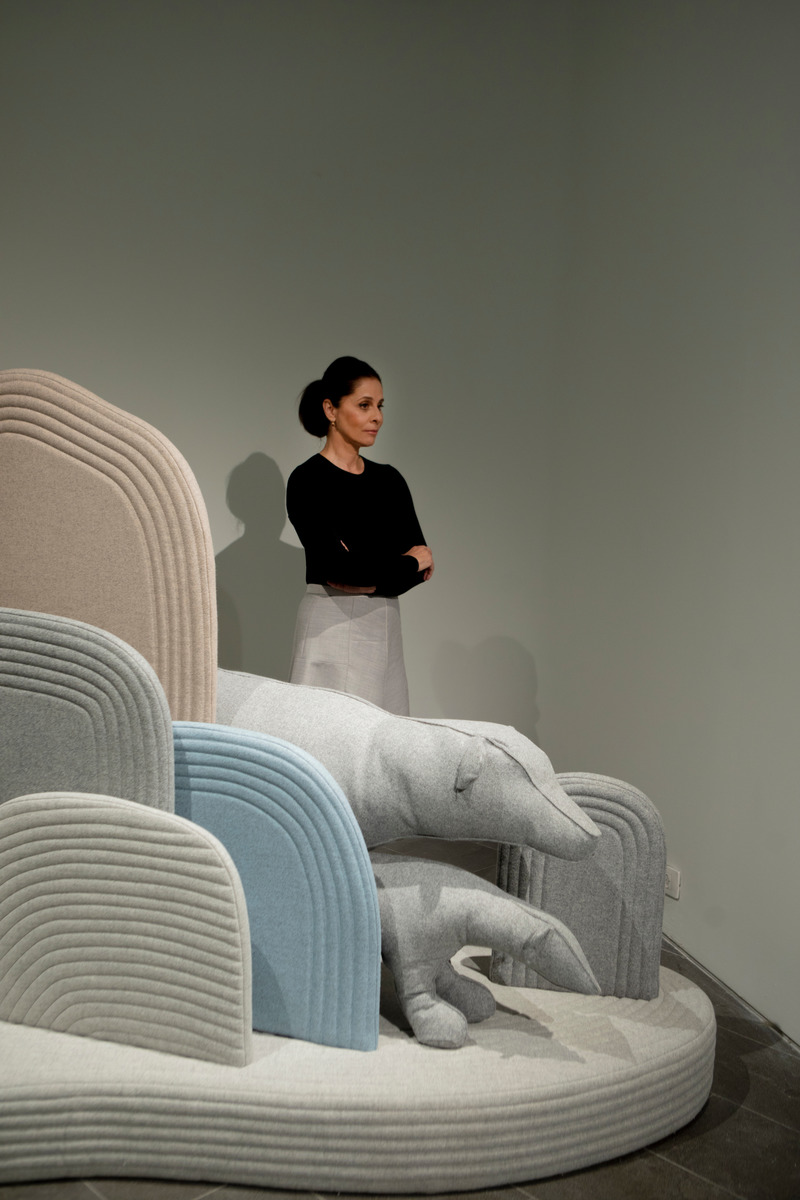 Dossier de presse | 3671-02 - Communiqué de presse | Sarit Shani Hay Installs Playful Landscape of Soft Creatures For New Exhibition at Design Museum Holon - Sarit Shani Hay Design Studio - Évènement + Exposition -  Soft Landscape by Sarit Shani Hay  - Crédit photo : Roni Cnaani