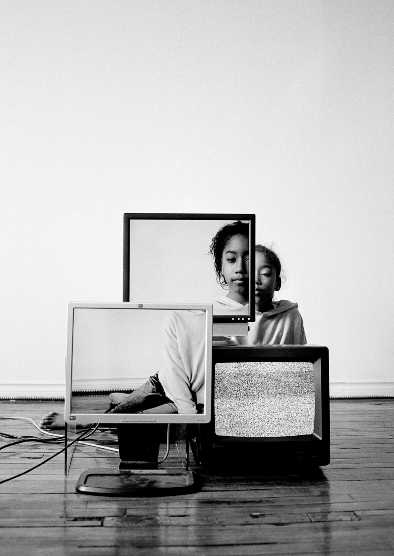 Press kit | 748-40 - Press release | The UQAM Centre de Design presents the exhibition TOTAL SCREEN: Virality, Simulation, Surveillance, Implosion - UQAM Centre de Design - Event + Exhibition - Photograph from : Corps Abstraits, date: 2021 - Photo credit: Artist : Charlie Doyon