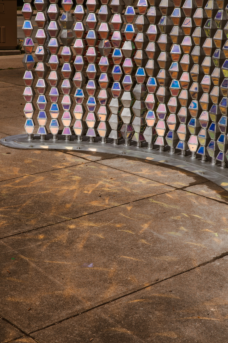 Press kit | 5595-02 - Press release | Ripple - The Urban Conga - Urban Design - The light pours off of the installation creating a vibrant color-changing effect on the surrounding space.  - Photo credit: Savannah Lauren