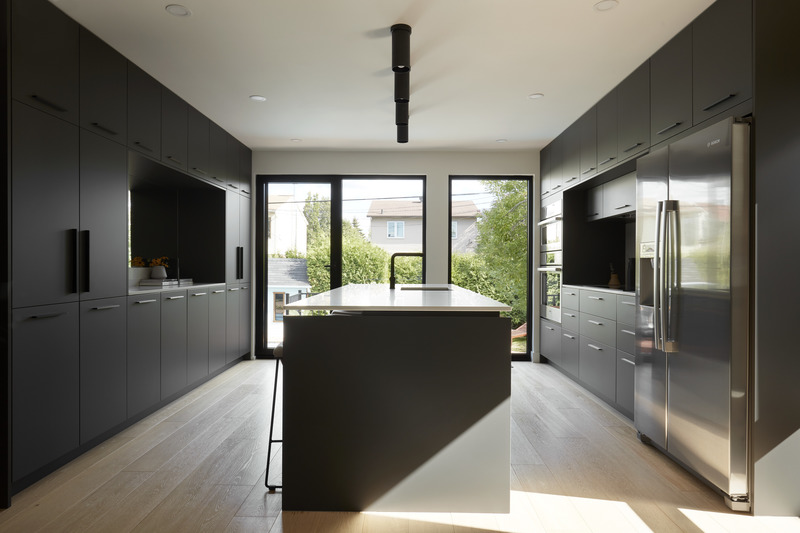 Press kit | 5615-01 - Press release | 19-055 Renovation C+G - DESK architectes - Residential Architecture - Kitchen - Photo credit: Maxime Brouillet