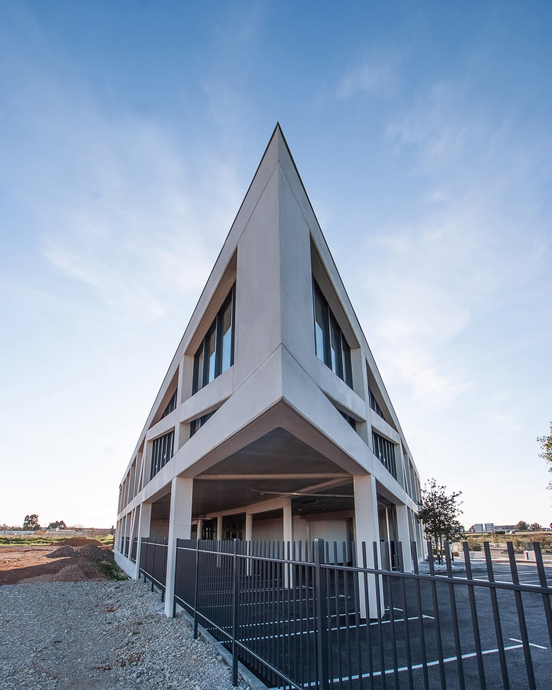Press kit | 5618-01 - Press release | Equation - Amat & Saint-Val Architectes - Commercial Architecture - Photo credit: asva