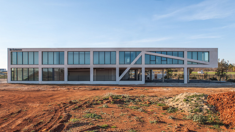 Press kit | 5618-01 - Press release | Equation - Amat & Saint-Val Architectes - Commercial Architecture - Photo credit: asva