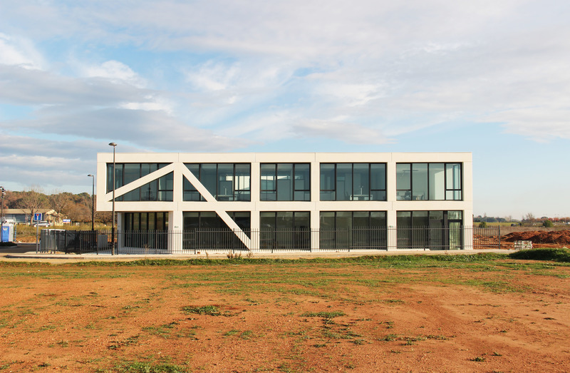 Press kit | 5618-01 - Press release | Equation - Amat & Saint-Val Architectes - Commercial Architecture - Photo credit: asva
