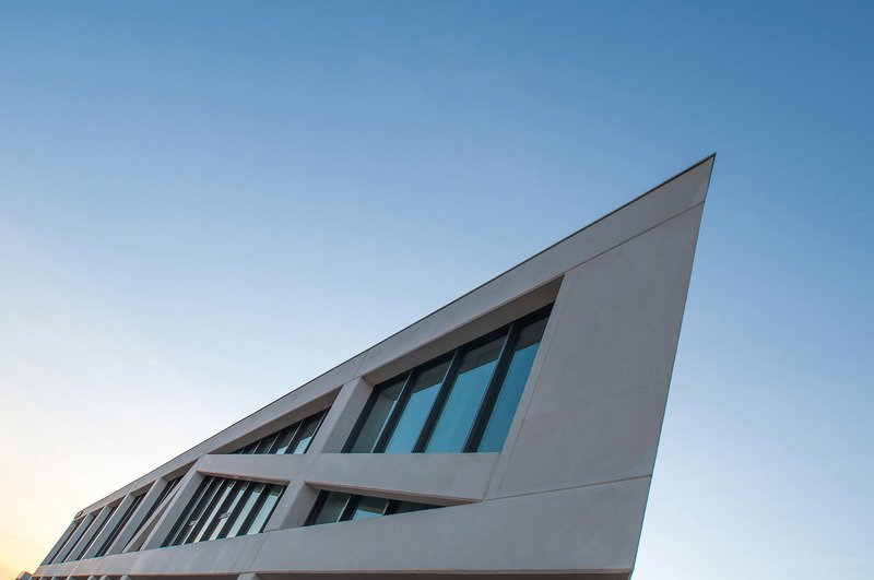 Press kit | 5618-01 - Press release | Equation - Amat & Saint-Val Architectes - Commercial Architecture - Photo credit: asva