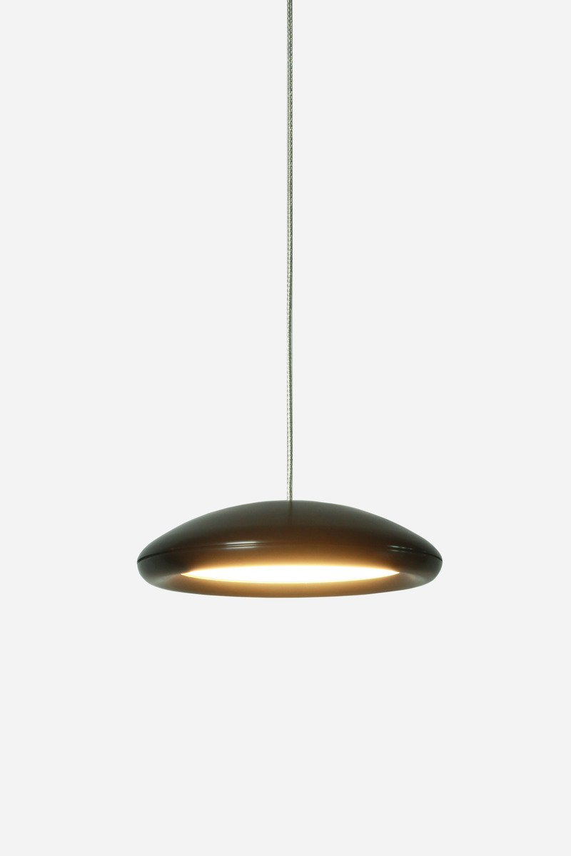 Dossier de presse | 2024-02 - Communiqué de presse | Archilume’s Ovolo Shines with New Tech - Archilume - Design d’éclairage - Ovolo in black - Crédit photo : Eduardo Rosales, Archilume