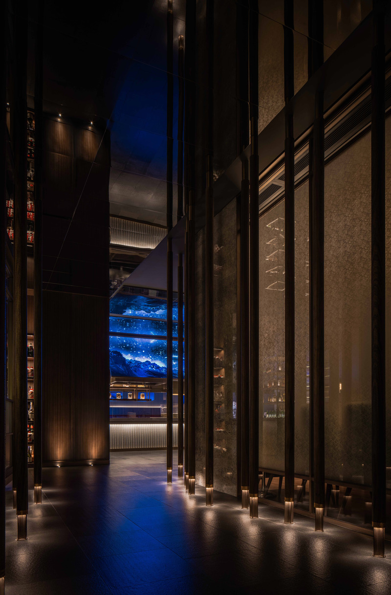 Dossier de presse | 5588-02 - Communiqué de presse | XU JI Seafood Restaurant (Land Kylin) - Daxiang Design Studio - Design d’intérieur commercial - Entry of the restaurant - Crédit photo : ©️Chuan He