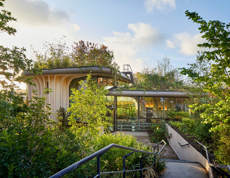 Press kit | 1071-12 - Press release | Architizer Announces  Shortlist of the World’s Best Architecture 2021 - Architizer - Residential Architecture - Maggie's Leeds by Heatherwick Studio, Leeds, United Kingdom - Photo credit: Hufton+Crow