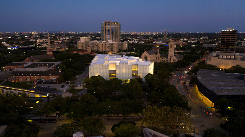 Press kit | 1071-12 - Press release | Architizer Announces  Shortlist of the World’s Best Architecture 2021 - Architizer - Residential Architecture - Nancy and Rich Kinder Building, Museum of Fine Arts, Houston by Steven Holl Architects, Houston, United States - Photo credit: Thomas Kirk III