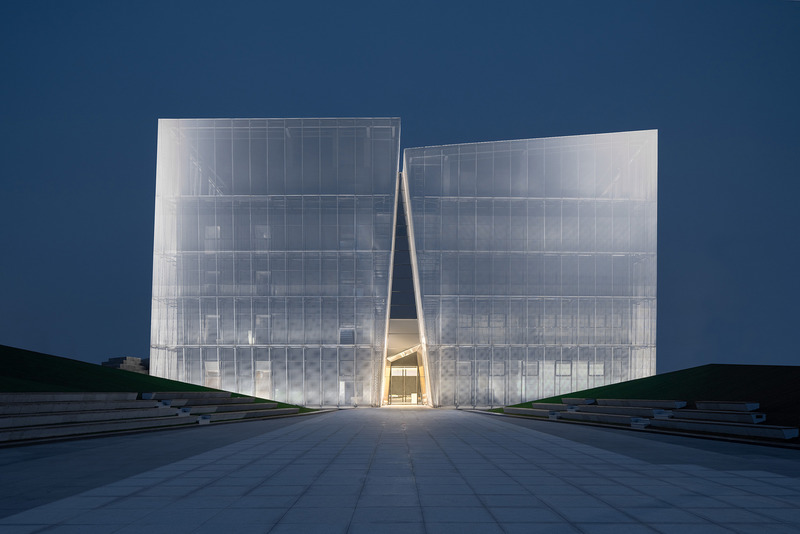 Press kit | 1071-12 - Press release | Architizer Announces  Shortlist of the World’s Best Architecture 2021 - Architizer - Residential Architecture - Shuifa Information Town Industrial Exhibition Center by Beijing Puri Lighting Design Co.,LTD., Jinan, China - Photo credit: Beijing Puri Lighting Design Co.