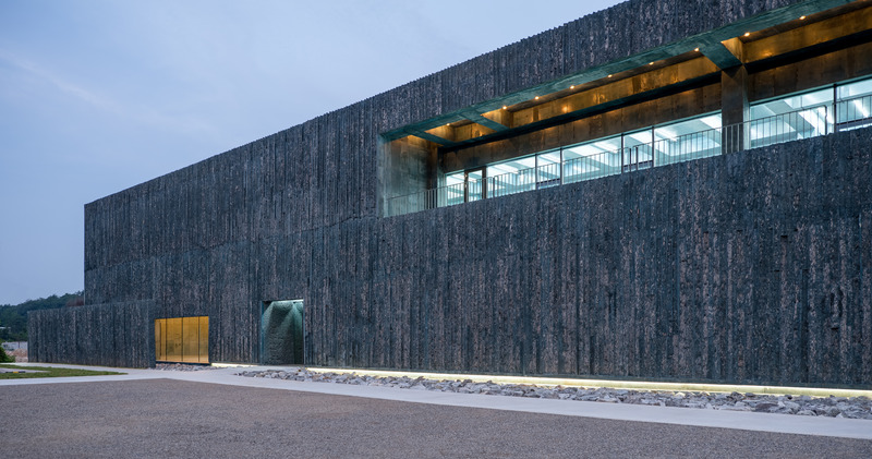 Dossier de presse | 1187-07 - Communiqué de presse | AIA San Francisco Announces 2021 Design Awards Recipients - AIA San Francisco - Concours - <font style="vertical-align: inherit;"><font style="vertical-align: inherit;"> </font></font><p><font style="vertical-align: inherit;"><font style="vertical-align: inherit;"><b><font style="vertical-align: inherit;"><font style="vertical-align: inherit;"><font style="vertical-align: inherit;"><font style="vertical-align: inherit;"><font style="vertical-align: inherit;"><font style="vertical-align: inherit;"><font style="vertical-align: inherit;"><font style="vertical-align: inherit;">Award</font></font></font></font></font></font></font></font></b></font></font></p><p><font style="vertical-align: inherit;"><font style="vertical-align: inherit;"><font style="vertical-align: inherit;"><font style="vertical-align: inherit;"><font style="vertical-align: inherit;"><font style="vertical-align: inherit;"></font></font></font></font></font></font><font style="vertical-align: inherit;"><font style="vertical-align: inherit;"><font style="vertical-align: inherit;"><font style="vertical-align: inherit;"><font style="vertical-align: inherit;"><font style="vertical-align: inherit;">Architecture Honor Award</font></font></font></font></font></font><font style="vertical-align: inherit;"><font style="vertical-align: inherit;"><font style="vertical-align: inherit;"><font style="vertical-align: inherit;"><font style="vertical-align: inherit;"><font style="vertical-align: inherit;"></font></font></font></font></font></font></p><p style=""><br style=""></p><p><font style="vertical-align: inherit;"><font style="vertical-align: inherit;"><b><font style="vertical-align: inherit;"><font style="vertical-align: inherit;"><font style="vertical-align: inherit;"><font style="vertical-align: inherit;"><font style="vertical-align: inherit;"><font style="vertical-align: inherit;"><font style="vertical-align: inherit;"><font style="vertical-align: inherit;">Project</font></font></font></font></font></font></font></font></b></font></font></p><p style=""><font style="vertical-align: inherit;"><font style="vertical-align: inherit;"><font style="vertical-align: inherit;"><font style="vertical-align: inherit;"><font style="vertical-align: inherit;"><font style="vertical-align: inherit;"><font style="vertical-align: inherit;"><font style="vertical-align: inherit;"><font style="vertical-align: inherit;"><font style="vertical-align: inherit;">Sebyeol Brewery</font></font></font></font></font></font></font></font></font></font></p><p style=""><br style=""></p><p><font style="vertical-align: inherit;"><font style="vertical-align: inherit;"><b><font style="vertical-align: inherit;"><font style="vertical-align: inherit;"><font style="vertical-align: inherit;"><font style="vertical-align: inherit;"><font style="vertical-align: inherit;"><font style="vertical-align: inherit;"><font style="vertical-align: inherit;"><font style="vertical-align: inherit;">Architect</font></font></font></font></font></font></font></font></b></font></font></p><p><font style="vertical-align: inherit;"><font style="vertical-align: inherit;"><font style="vertical-align: inherit;"><font style="vertical-align: inherit;"><font style="vertical-align: inherit;"><font style="vertical-align: inherit;"><font style="vertical-align: inherit;"><font style="vertical-align: inherit;"><font style="vertical-align: inherit;"><font style="vertical-align: inherit;">YKH Associates</font></font></font></font></font></font></font></font></font></font></p><font style="vertical-align: inherit;"><font style="vertical-align: inherit;"> </font></font> - Crédit photo : <p class="">Dongwook jung</p> 