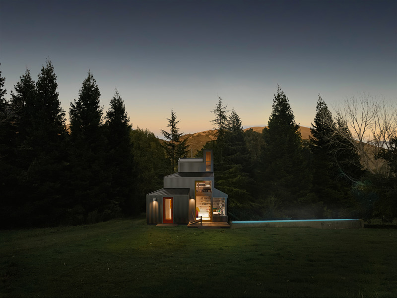 Dossier de presse | 1187-07 - Communiqué de presse | AIA San Francisco Announces 2021 Design Awards Recipients - AIA San Francisco - Concours - <font style="vertical-align: inherit;"><font style="vertical-align: inherit;"> </font></font><p><font style="vertical-align: inherit;"><font style="vertical-align: inherit;"><font style="vertical-align: inherit;"><font style="vertical-align: inherit;"><b><font style="vertical-align: inherit;"><font style="vertical-align: inherit;"><font style="vertical-align: inherit;"><font style="vertical-align: inherit;">Award</font></font></font></font></b></font></font></font></font></p><p style=""><font style="vertical-align: inherit;"><font style="vertical-align: inherit;"><font style="vertical-align: inherit;"><font style="vertical-align: inherit;"></font></font></font></font><font style="vertical-align: inherit;"><font style="vertical-align: inherit;"><font style="vertical-align: inherit;"><font style="vertical-align: inherit;"><font style="vertical-align: inherit;"><font style="vertical-align: inherit;">People's Choice Under $ 10M Award</font></font></font></font></font></font></p><p style=""><br style=""></p><p><font style="vertical-align: inherit;"><font style="vertical-align: inherit;"><font style="vertical-align: inherit;"><font style="vertical-align: inherit;"><b><font style="vertical-align: inherit;"><font style="vertical-align: inherit;"><font style="vertical-align: inherit;"><font style="vertical-align: inherit;">Project</font></font></font></font></b></font></font></font></font></p><p><font style="vertical-align: inherit;"><font style="vertical-align: inherit;"><font style="vertical-align: inherit;"><font style="vertical-align: inherit;"><font style="vertical-align: inherit;"><font style="vertical-align: inherit;"><font style="vertical-align: inherit;"><font style="vertical-align: inherit;">Tiny House in West Marin County</font></font></font></font></font></font></font></font></p><p style=""><br style=""></p><p><font style="vertical-align: inherit;"><font style="vertical-align: inherit;"><font style="vertical-align: inherit;"><font style="vertical-align: inherit;"><b><font style="vertical-align: inherit;"><font style="vertical-align: inherit;"><font style="vertical-align: inherit;"><font style="vertical-align: inherit;">Architect</font></font></font></font></b></font></font></font></font></p><p><font style="vertical-align: inherit;"><font style="vertical-align: inherit;"><font style="vertical-align: inherit;"><font style="vertical-align: inherit;"><font style="vertical-align: inherit;"><font style="vertical-align: inherit;"><font style="vertical-align: inherit;"><font style="vertical-align: inherit;">Robert Nebolon Architects</font></font></font></font></font></font></font></font></p><font style="vertical-align: inherit;"><font style="vertical-align: inherit;"> </font></font> - Crédit photo : <font style="vertical-align: inherit;"><font style="vertical-align: inherit;">   </font></font>