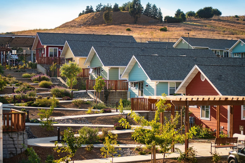Dossier de presse | 5631-01 - Communiqué de presse | Shelter:  Home Tours 2021 Explores Designs for Everyone via Livestream - American Institute of Architects East Bay Chapter (AIA EB) - Évènement + Exposition - Valley View Senior Homes, California (The Cohousing Company) - Crédit photo :  The Cohousing Company 