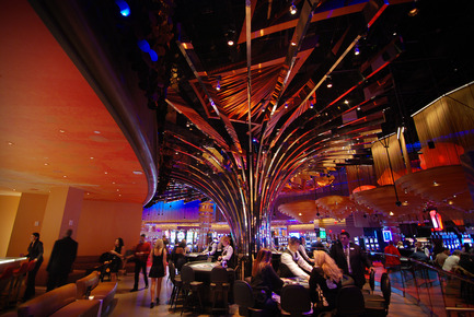 Press kit | 621-18 - Press release | Lightemotion illuminates Revel Casino, the new benchmark for casino resorts - Lightemotion - Lighting Design - Photo credit: Scéno Plus