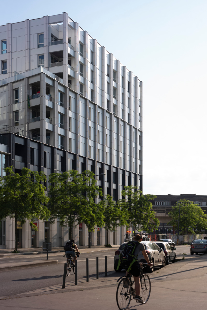 Press kit | 2845-03 - Press release | Partenord Habitat Plot - Coldefy - Institutional Architecture - View from rue de Cambrai - Photo credit: Julien Lanoo