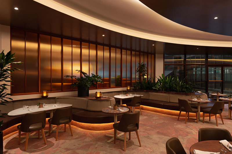 Press kit | 1301-05 - Press release | Planting a Tree of Convivial Connectivity at Hilton Doubletree - Atelier Zébulon Perron - Commercial Interior Design - Breakfast Hub - Photo credit: Jean-Sébastien Senécal