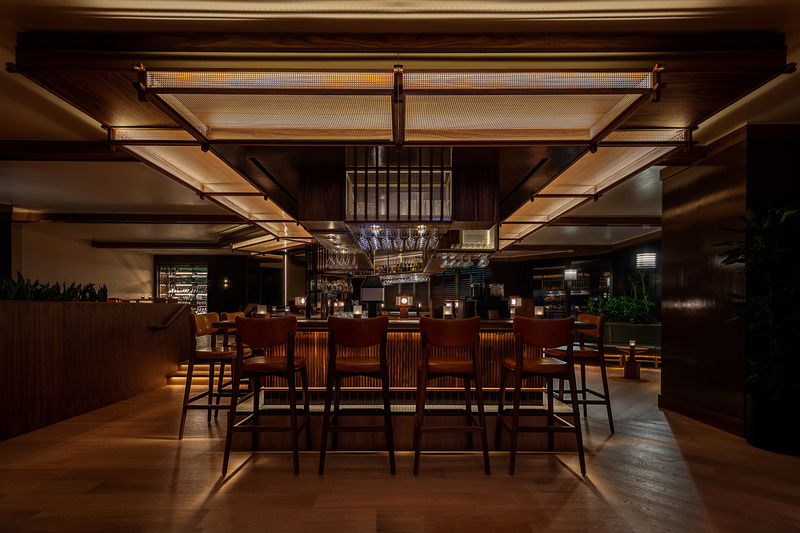 Press kit | 1301-05 - Press release | Planting a Tree of Convivial Connectivity at Hilton Doubletree - Atelier Zébulon Perron - Commercial Interior Design - Le Bivouac - Photo credit: Jean-Sébastien Senécal