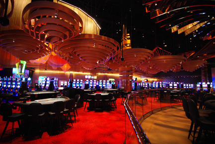 Press kit | 621-18 - Press release | Lightemotion illuminates Revel Casino, the new benchmark for casino resorts - Lightemotion - Lighting Design - Photo credit: Scéno Plus
