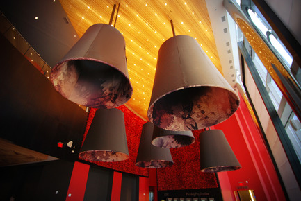 Press kit | 621-18 - Press release | Lightemotion illuminates Revel Casino, the new benchmark for casino resorts - Lightemotion - Lighting Design - Photo credit: Scéno Plus