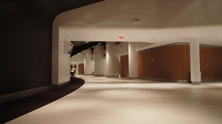 Press kit | 621-18 - Press release | Lightemotion illuminates Revel Casino, the new benchmark for casino resorts - Lightemotion - Lighting Design - Photo credit: Scéno Plus