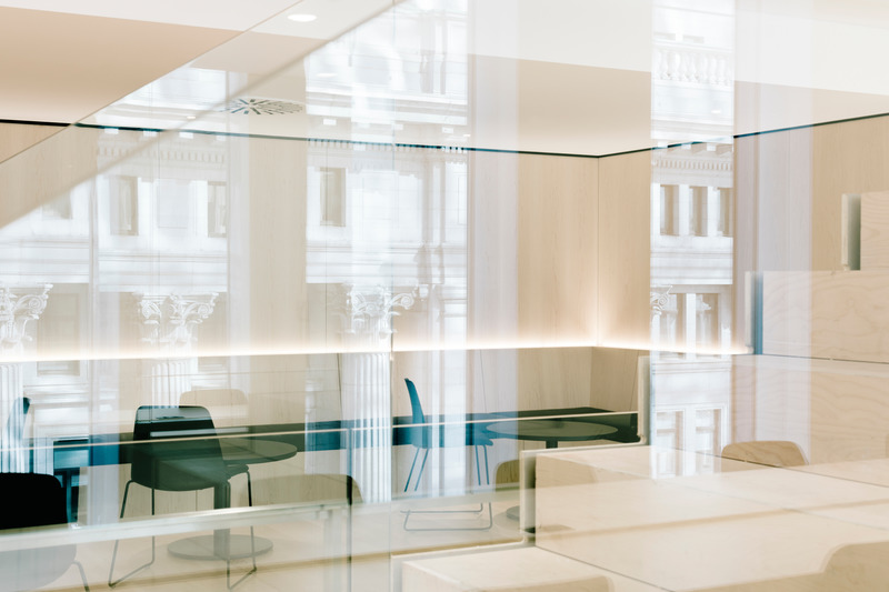 Press kit | 5117-01 - Press release | Remodeling of the Business Development Bank of Canada's headquarters - Atelier TAG and Jodoin Lamarre Pratte architectes - Commercial Interior Design - Photo credit: P. Karwowski