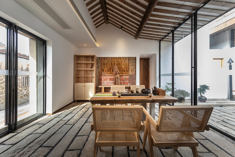 Press kit | 5639-01 - Press release | XiangyuXiangyuan Home Stay - The Design Institute of Landscape & Architecture China Academy of Art Co., Ltd. - Residential Architecture - The reused stone is used as the floor - Photo credit: <p class="">k·bphoto</p>