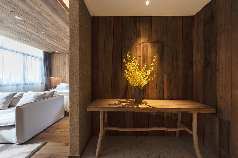 Press kit | 5639-01 - Press release | XiangyuXiangyuan Home Stay - The Design Institute of Landscape & Architecture China Academy of Art Co., Ltd. - Residential Architecture - Old wood is made into wall panels - Photo credit: <p class="">k·bphoto</p>