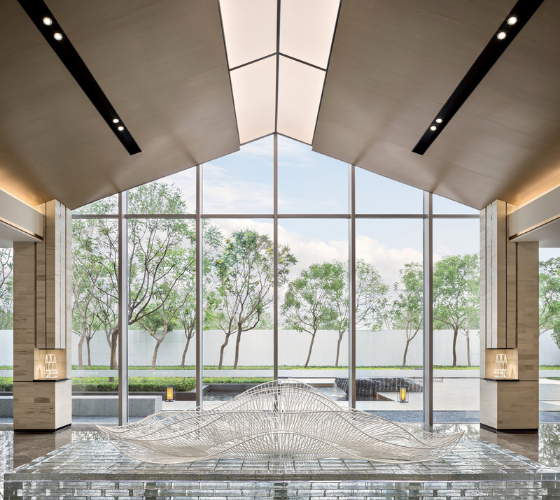 Dossier de presse | 5630-02 - Communiqué de presse | Mountain and Sea Art Hall - Beijing Serendipper Decoration Design Group Co. - Architecture commerciale - <p class="">An art hall about Chinese Oriental fairy tales</p> - Crédit photo :  <p class="">©️Sean</p> 