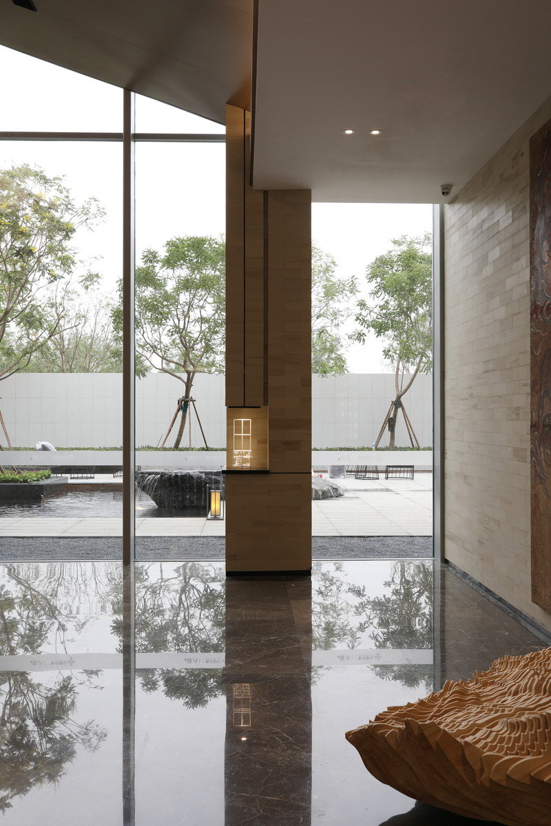 Dossier de presse | 5630-02 - Communiqué de presse | Mountain and Sea Art Hall - Beijing Serendipper Decoration Design Group Co. - Architecture commerciale - <p class="">Expand the field of vision and introduces natural light</p> - Crédit photo : ©️Sean