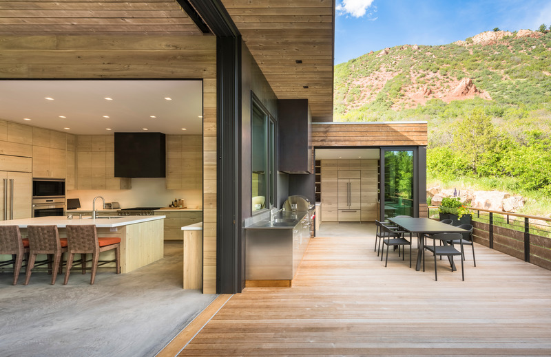 Dossier de presse | 5634-01 - Communiqué de presse | CCY Announces Publication of First Monograph, Connection, by Monacelli - CCY Architects - Architecture résidentielle - CCY Architects' Red Butte, indoor outdoor living spaces - Crédit photo : Draper White