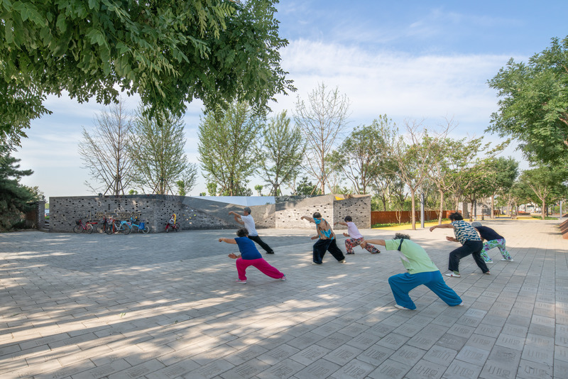 Dossier de presse | 5714-01 - Communiqué de presse | Songzhuang Micro Community Park - Crossboundaries - Architecture de paysage - Crédit photo : BAI Yu<br>