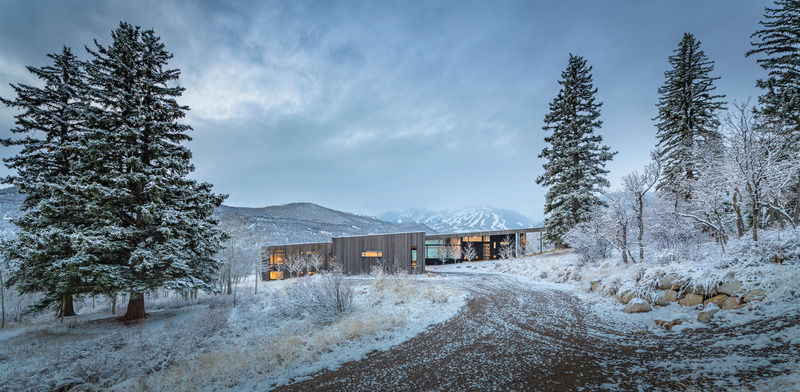 Dossier de presse | 5634-01 - Communiqué de presse | CCY Announces Publication of First Monograph, Connection, by Monacelli - CCY Architects - Architecture résidentielle - CCY Architects' Gammel Damm, exterior - Crédit photo : Draper White