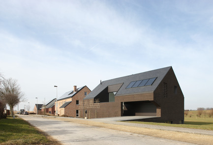Dossier de presse | 955-01 - Communiqué de presse | Habitation TSL - adn architectures - Architecture résidentielle - Crédit photo : Filip Dujardin