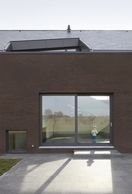 Dossier de presse | 955-01 - Communiqué de presse | Habitation TSL - adn architectures - Architecture résidentielle - Crédit photo : Filip Dujardin