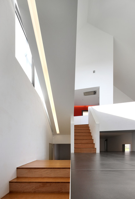 Dossier de presse | 955-01 - Communiqué de presse | Habitation TSL - adn architectures - Architecture résidentielle - Crédit photo : Filip Dujardin
