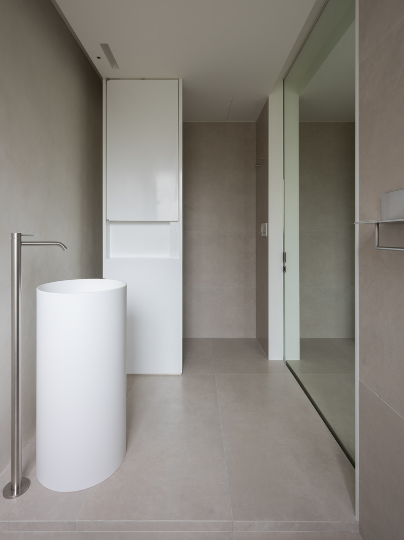 Press kit | 4954-01 - Press release | KOA Apartment - Marty Chou Architecture - Residential Interior Design - Photo credit: Kyle Yu Photography