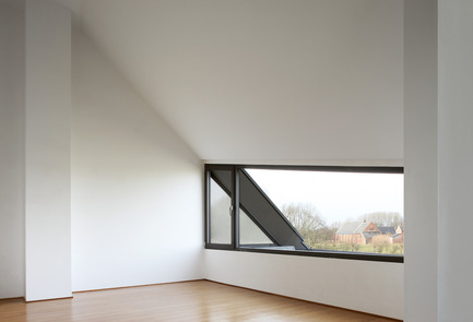 Dossier de presse | 955-01 - Communiqué de presse | Habitation TSL - adn architectures - Architecture résidentielle - Crédit photo : Filip Dujardin