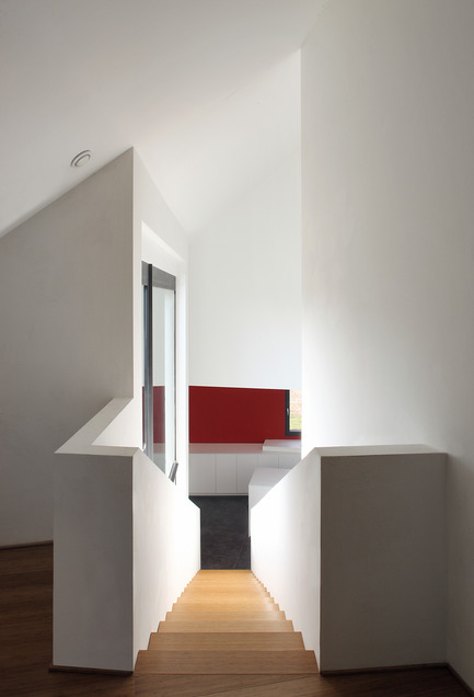 Dossier de presse | 955-01 - Communiqué de presse | Habitation TSL - adn architectures - Architecture résidentielle - Crédit photo : Filip Dujardin