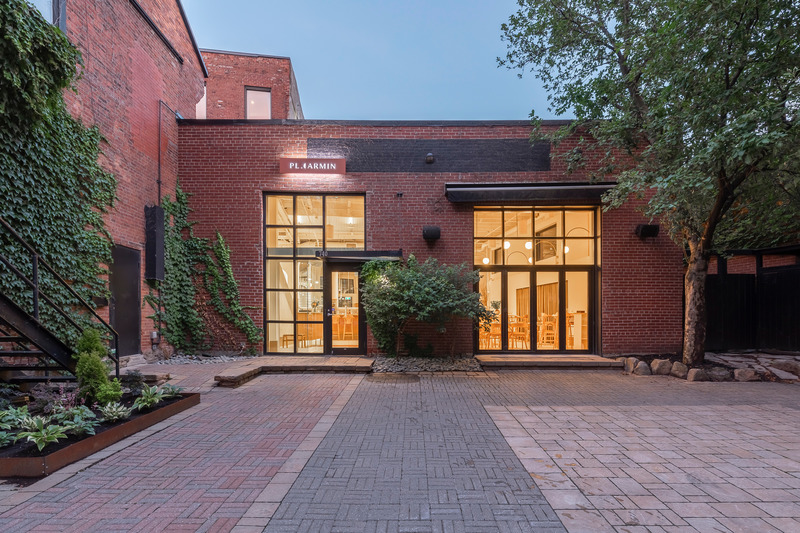 Press kit | 788-08 - Press release | Place Carmin - Clairoux - Commercial Interior Design - Photo credit: Julien Perron-Gagné
