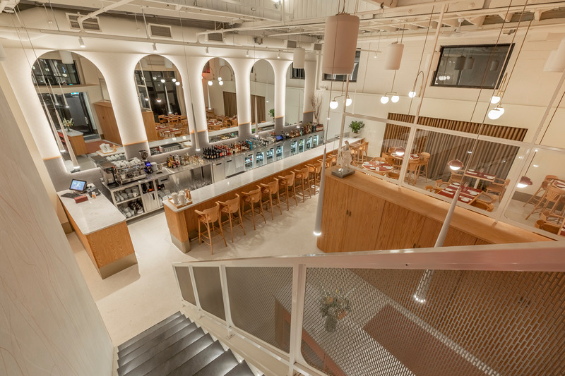 Press kit | 788-08 - Press release | Place Carmin - Clairoux - Commercial Interior Design - Photo credit: Julien Perron-Gagné