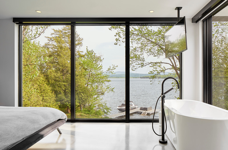 Press kit | 1775-01 - Press release | Fluid Connections with the Natural Setting of Brome Lake - Muuk Architecture, in collaboration avec Adurra Doors & Windows - Product - Photo credit:  Nanne Springer 