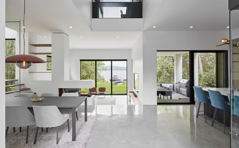 Press kit | 1775-01 - Press release | Fluid Connections with the Natural Setting of Brome Lake - Muuk Architecture, in collaboration avec Adurra Doors & Windows - Product - Photo credit:  Nanne Springer 
