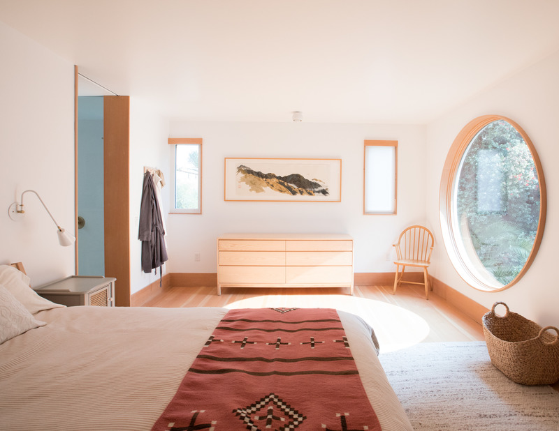 Press kit | 2757-25 - Press release | Medium Plenty's Holistic Designs Are Defined by Material Honesty - Medium Plenty - Residential Architecture -  Carriage House: A new bedroom was built from the existing century old hayloft. - Photo credit: Melissa Kaseman Photography