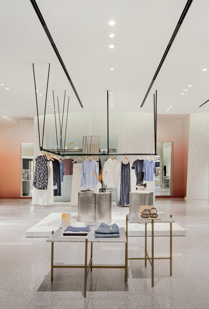 Dossier de presse | 889-04 - Communiqué de presse | Found in Translation: Burdifilek Applies a New Design Language to The Hyundai Seoul - BURDIFILEK - Design d’intérieur commercial - Second Floor_Women Contemporary International Fashion Labels, Accessories and Footwear - Crédit photo : Yongjoon Choi Photography