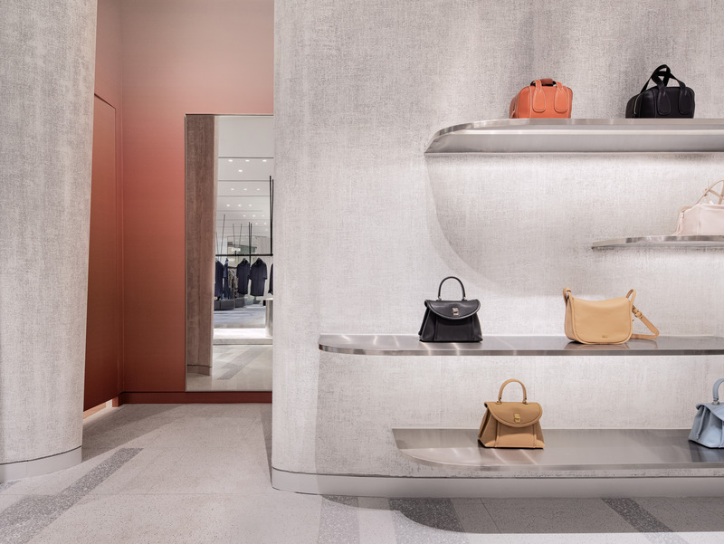 Dossier de presse | 889-04 - Communiqué de presse | Found in Translation: Burdifilek Applies a New Design Language to The Hyundai Seoul - BURDIFILEK - Design d’intérieur commercial - Second Floor_Women Contemporary International Fashion Labels, Accessories and Footwear - Crédit photo : Yongjoon Choi Photography