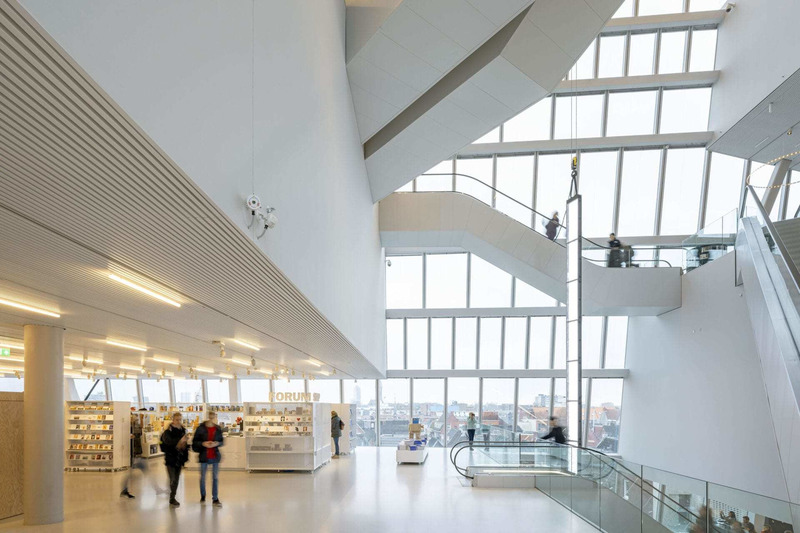 Dossier de presse | 5801-01 - Communiqué de presse | LOOP Design Awards 2021 Winners Announced - LOOP Design Awards - Concours - Forum Groningen in Netherlands - Designed by NL Architects - Category Winner 2021 - Architecture | Cultural - Crédit photo : Marcel van der Burg