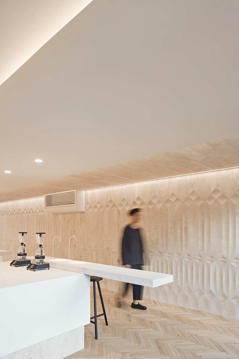 Press kit | 2351-03 - Press release | Milky's Cloud Room Opening - Milky's - Commercial Interior Design - Brew bar and turntable with natural light<br> - Photo credit: Riley Snelling<br>
