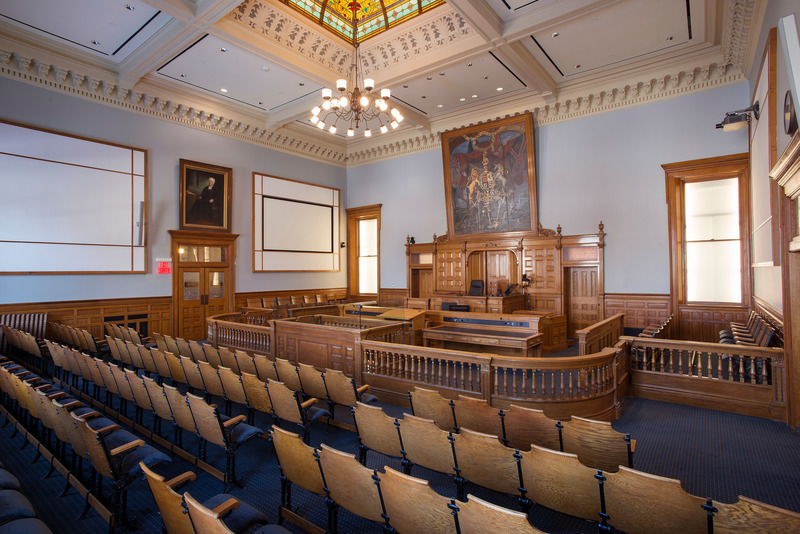 Dossier de presse | 612-16 - Communiqué de presse | Catherine Fanous se joint à la direction d'EVOQ en tant qu'associée et directrice du bureau d'Ottawa - EVOQ Architecture - Architecture institutionnelle - Palais de justice du Comté d'Elgin - Cour historique réhabilitée - Crédit photo : Alain Laforest