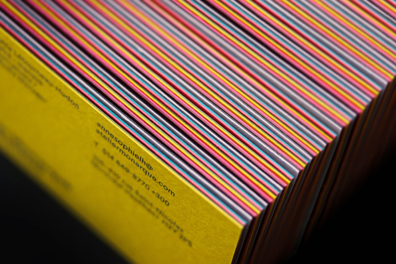 Dossier de presse | 5620-01 - Communiqué de presse | Atelier Monarque Architecture se transforme - Atelier Monarque Architecture - Design d’intérieur commercial - Cartes d'affaires d'AMA, design par Paprika - Crédit photo : Paprika Communications Inc. 