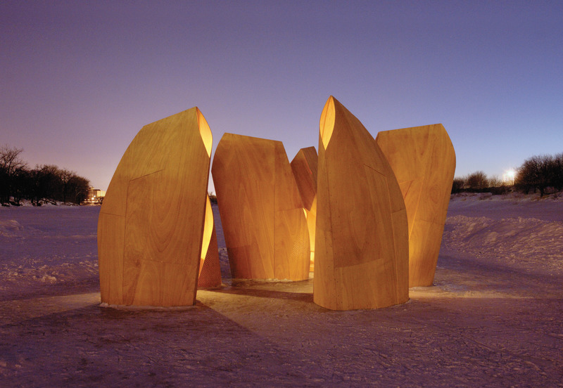 Dossier de presse | 4684-02 - Communiqué de presse | Livre « Warming Huts: a decade + of art and architecture on ice » - Dalhousie Architectural Press - Évènement + Exposition - <i>Jellyfish</i> (2011), Patkau Architects - Crédit photo : Patkau Architects